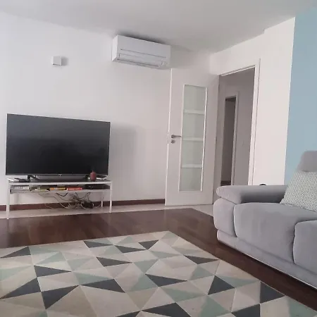 Chiado Patio * Lisboa